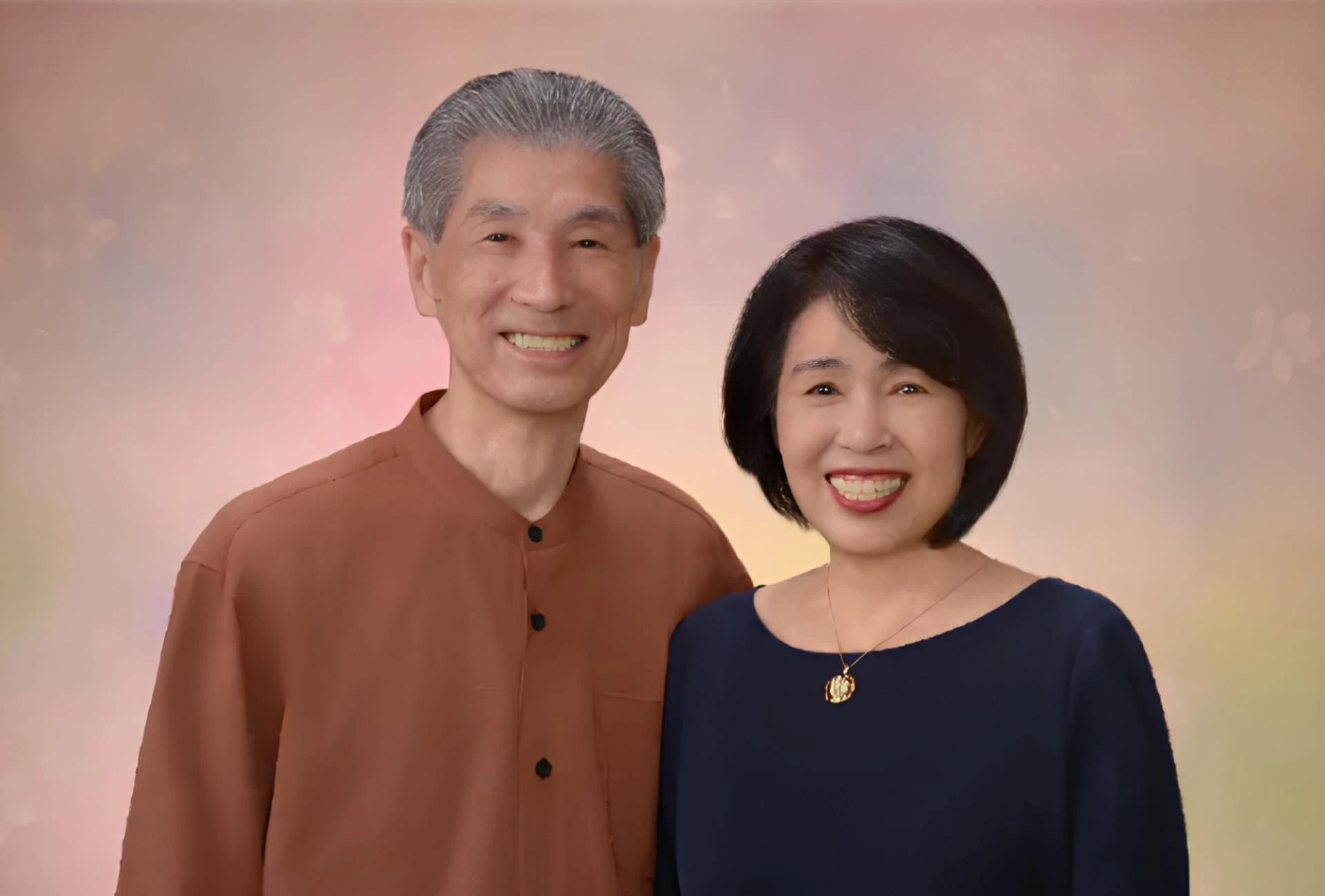 結婚相談所を運営する夫婦の画像